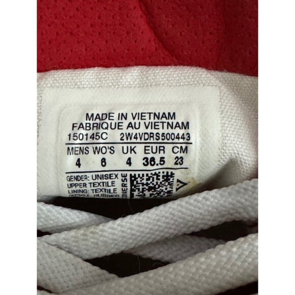 Converse Chuck Taylor II high tops, red, size 6. - Picture 9 of 9